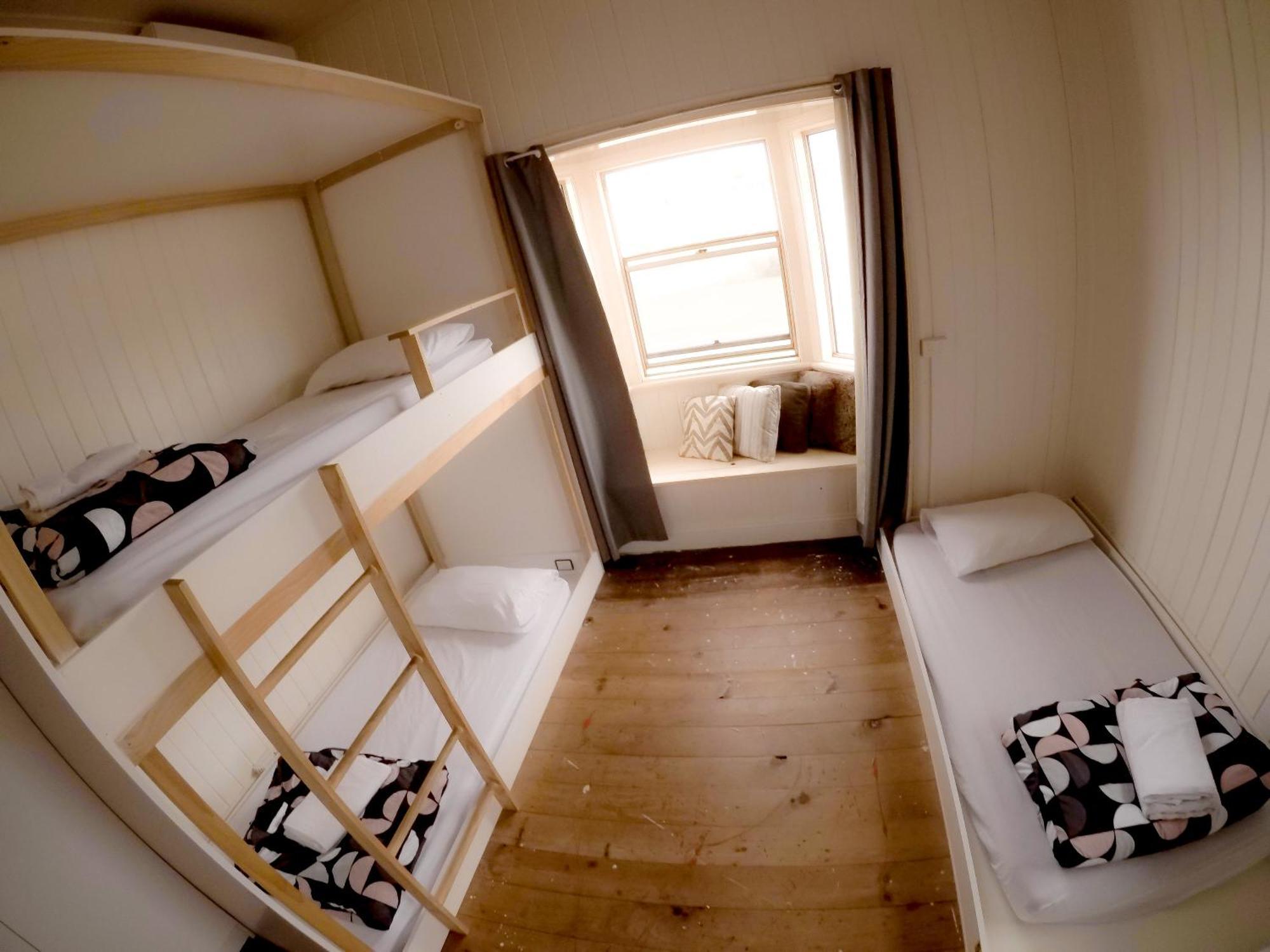 Bunk Inn Hostel Бандаберг Екстериор снимка